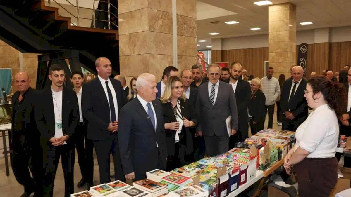 Bursa'da gençlerin gözüyle 'Cumhuriyet' ilgisi