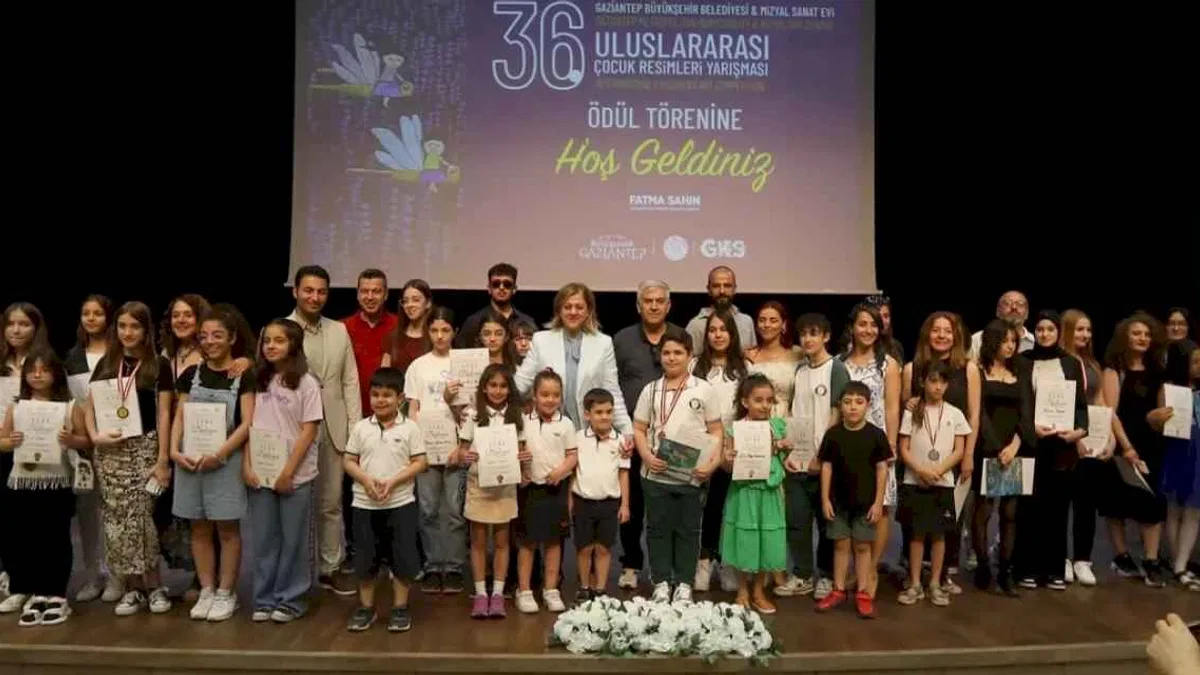 Uluslararası Çocuk Resimleri Yarışması'nda ödüller dağıtıldı