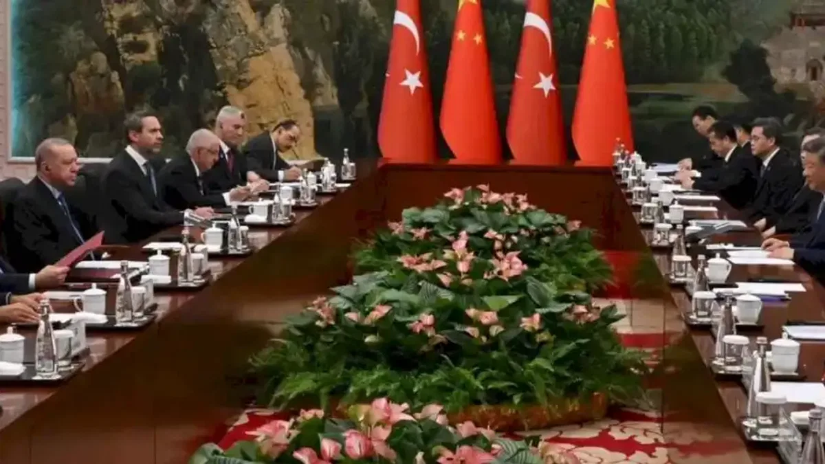 Cumhurbaşkanı Erdoğan'dan Çin'de yoğun diplomasi trafiği