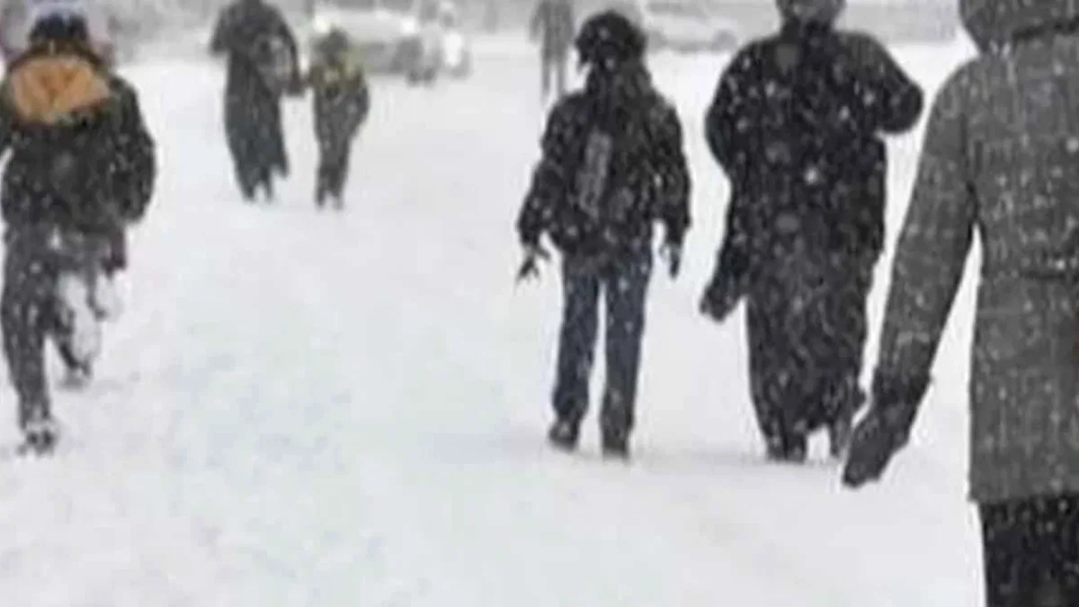 İstanbul'da eğitime 'kar'engeli! İstanbul'da hangi ilçelerde okullar tatil edildi?