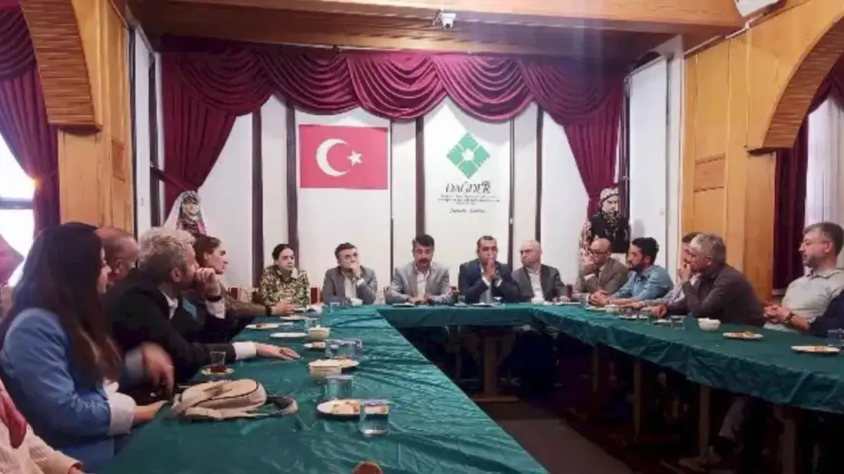 Dağ yöresi kamu çalışanları Dağder'de buluştu