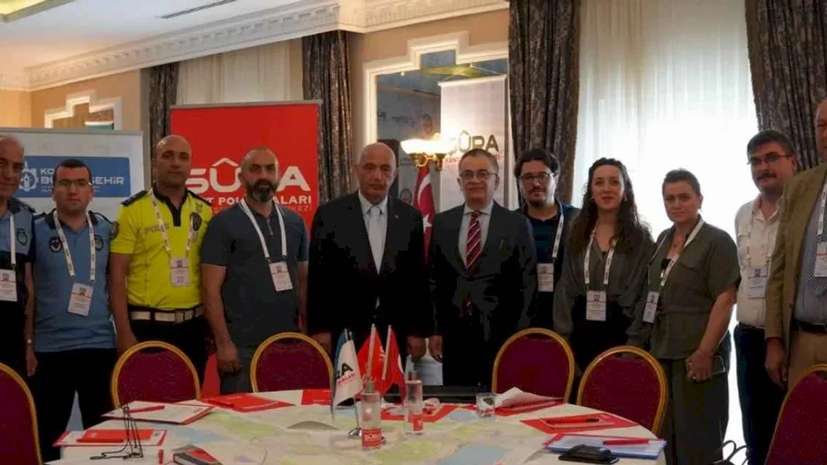 Kocaeli Büyükşehir’den trafik çalıştayı