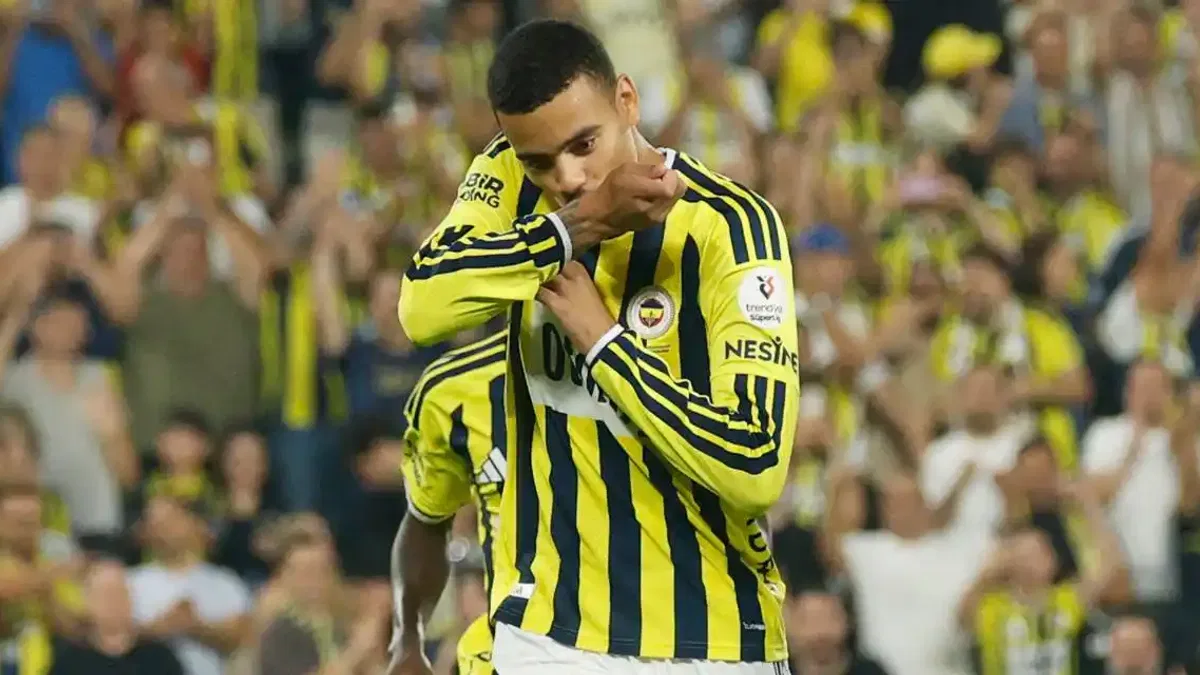 Fenerbahçe 4-2 Tümosan Konyaspor (Maç Sonucu) Fener evinde farklı kazandı!