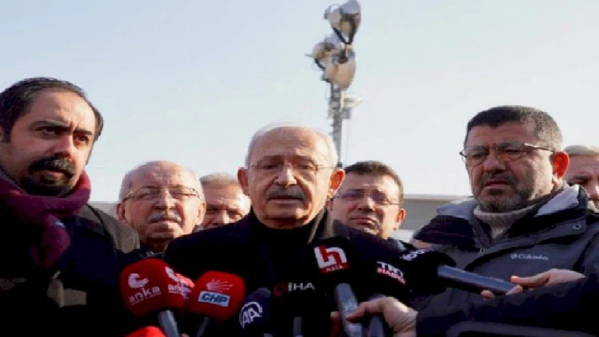 Kılıçdaroğlu ile İmamoğlu deprem bölgesinde