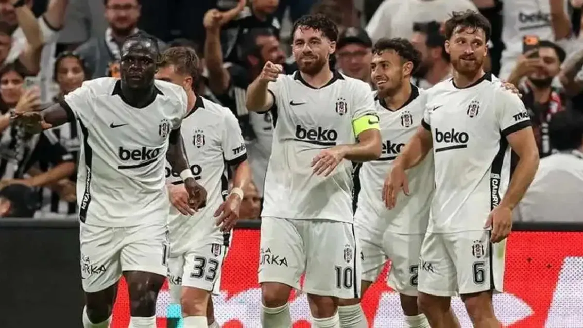 UEFA Avrupa Ligi’nde 9 takım tur atladı