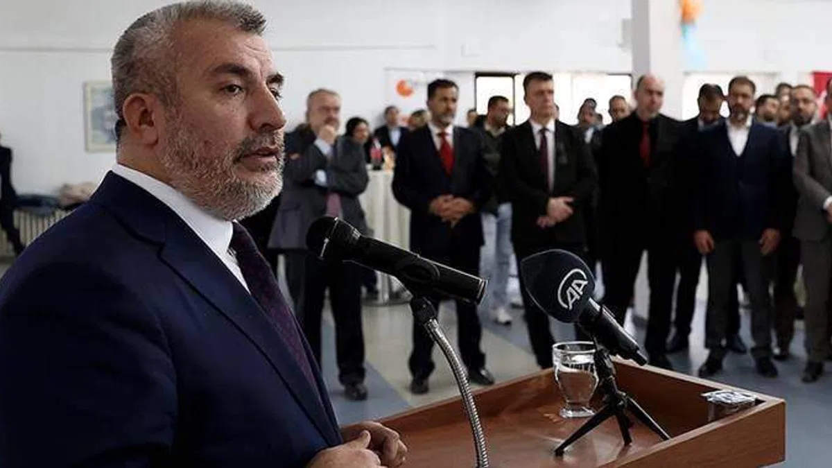 ÖSYM sınavlarına giren kardeşlerimizin emekleri bize emanettir