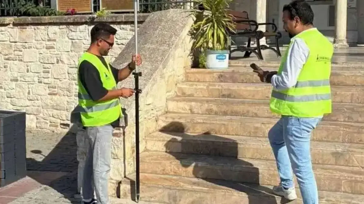 İzmir Aliağa Demokrasi Meydanı yenilenecek