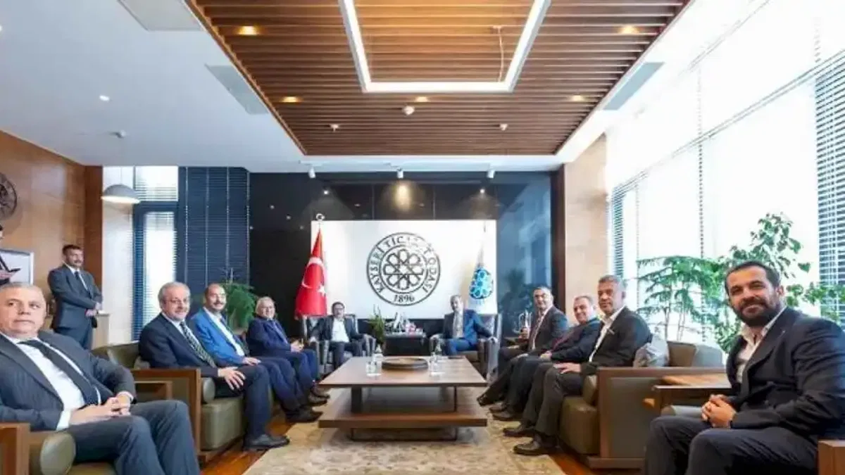 Başkan Büyükkılıç, dijital dönüşüm ile ilgili projelerini anlattı
