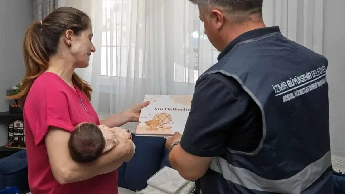 İzmir'den 'Anneye yalnız değilsin, bebeğe hoş geldin' desteği