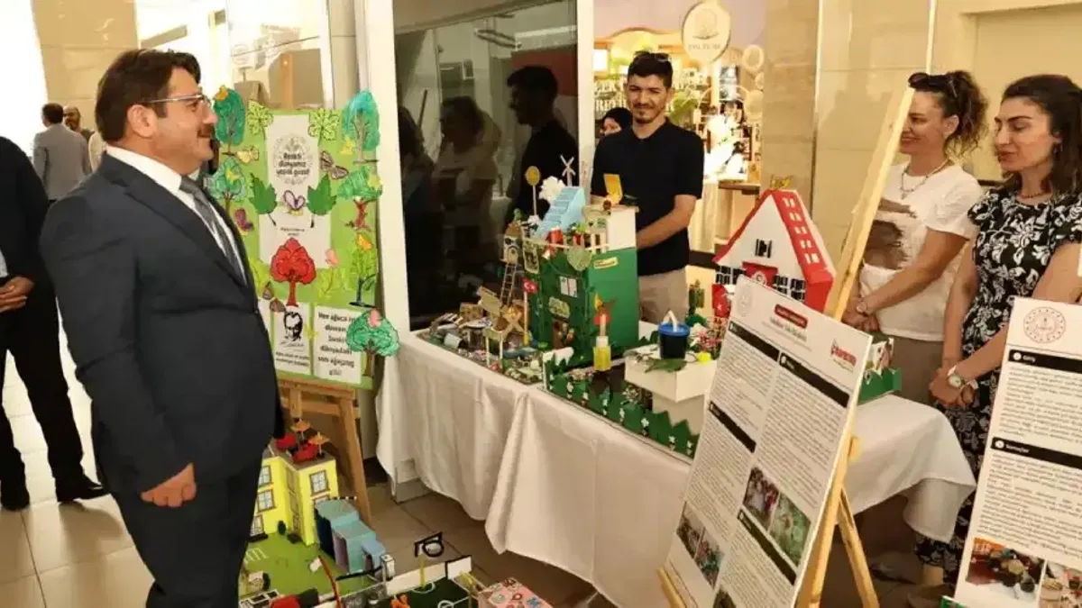 Sakarya’da Harezmî Eğitim Modeli sergisi açıldı