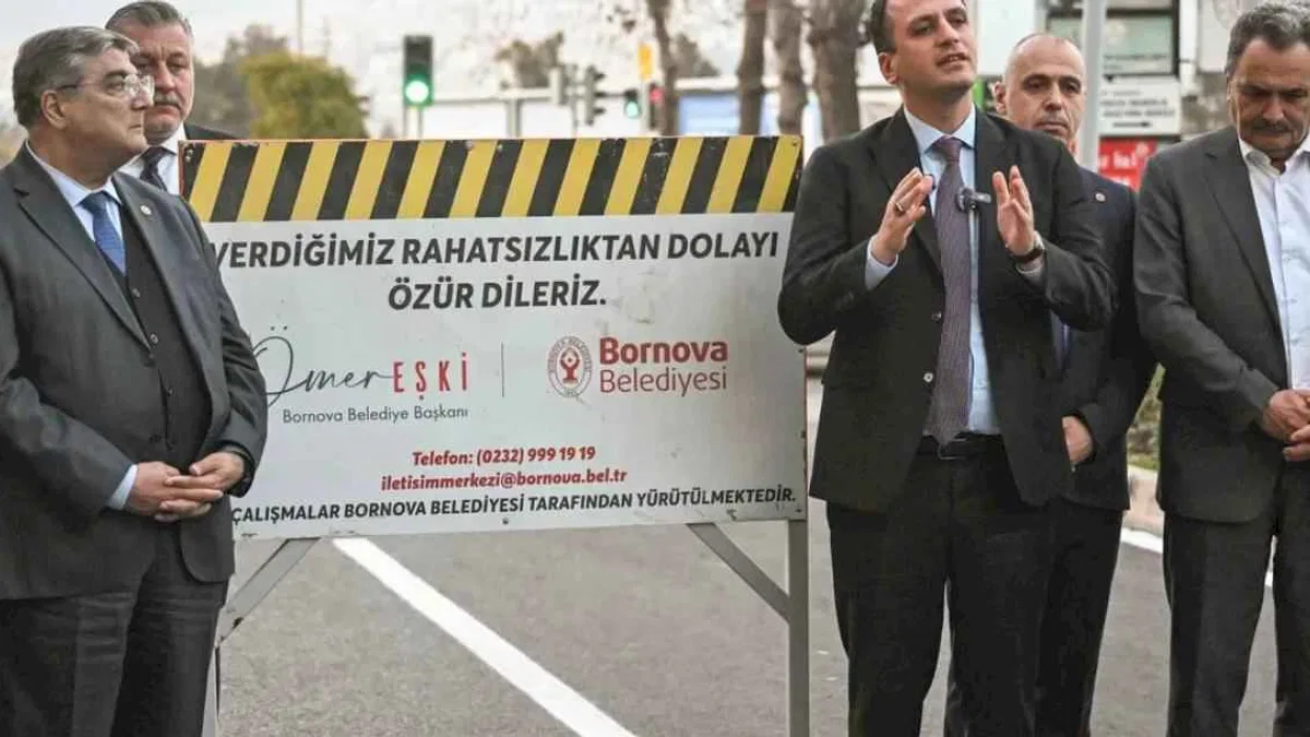 İzmir Bornova'da öğrencilere güvenli geçiş