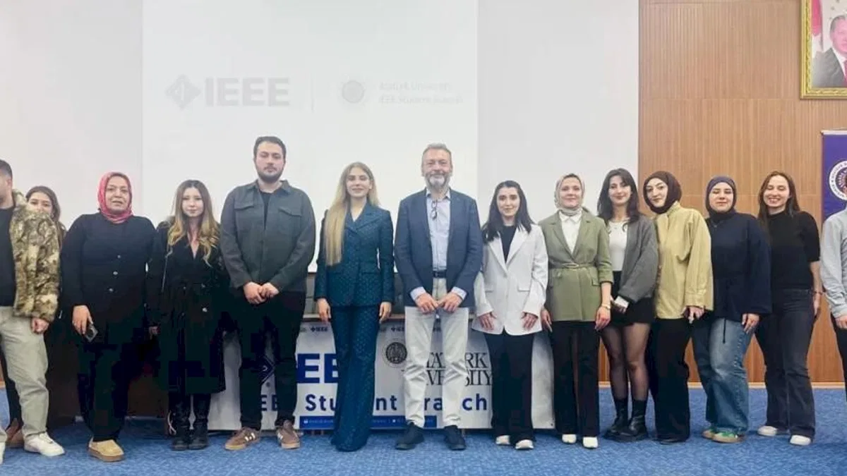 Erzurum'da Atatürk Üniversitesi’nde genç mühendislere hukuki bilgilendirme