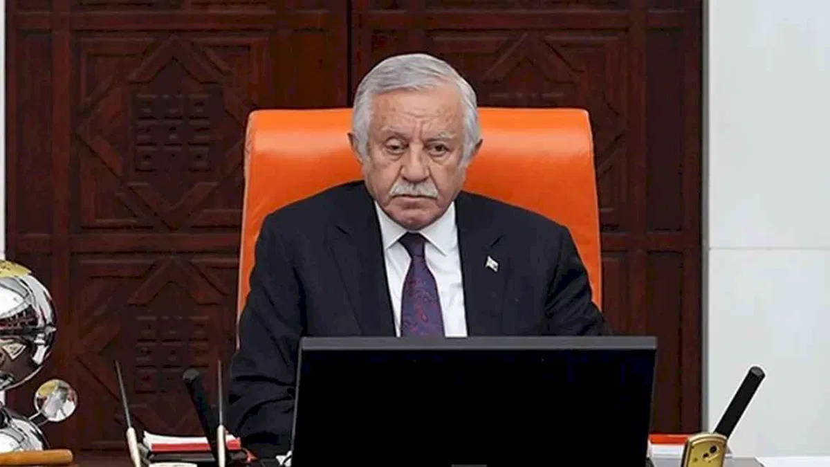 Mecliste emekli aylığı mesaisine devam
