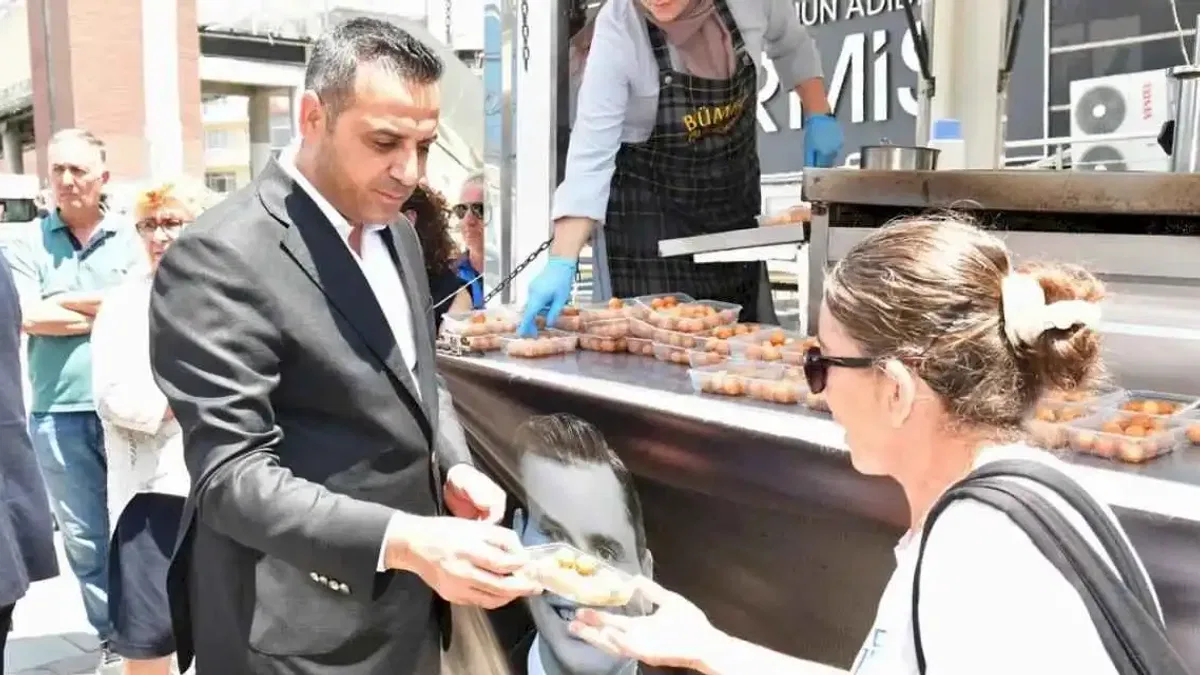 İzmir Çiğli'den Ferdi Zeyrek için lokma ikramı