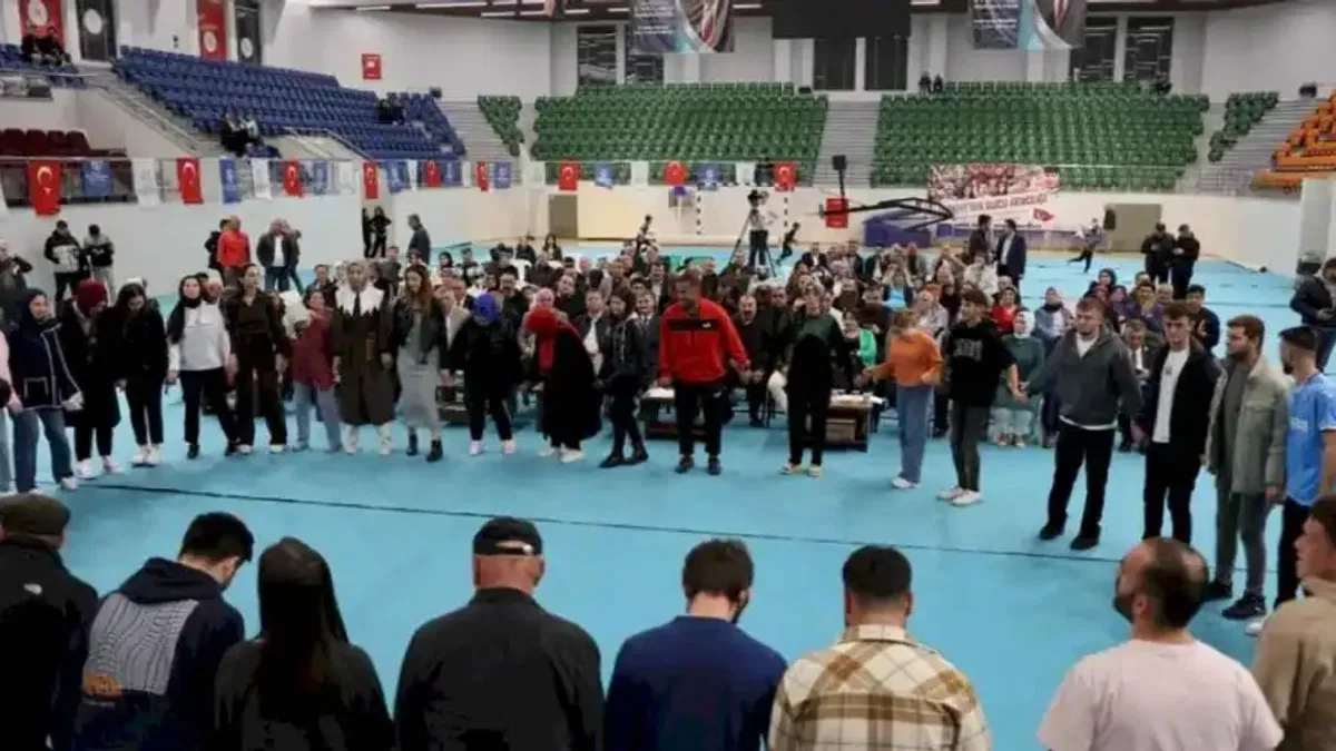 Kocaeli'de unutulmaz gençlik şöleni