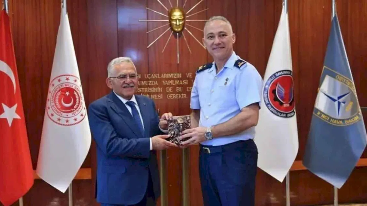 Başkan Büyükkılıç’tan Garnizon Komutanlığı’na atanan Acar’a hayırlı olsun ziyareti