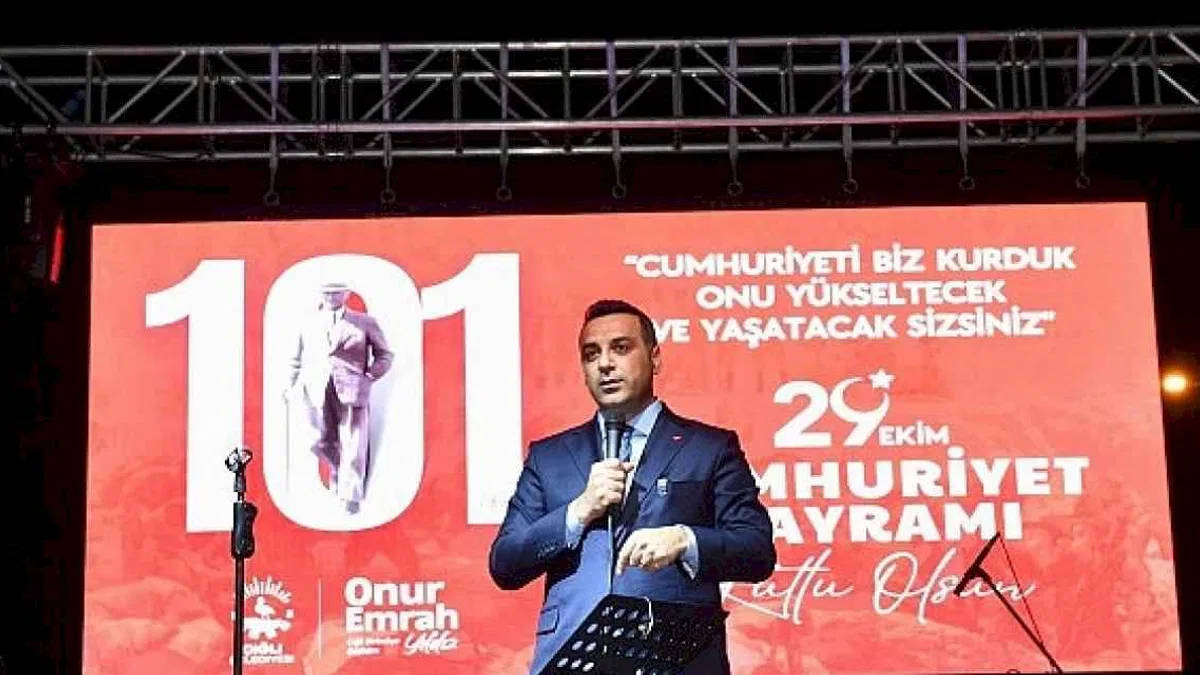 Başkan Yıldız: Cumhuriyetimize Kimse Dokunamaz