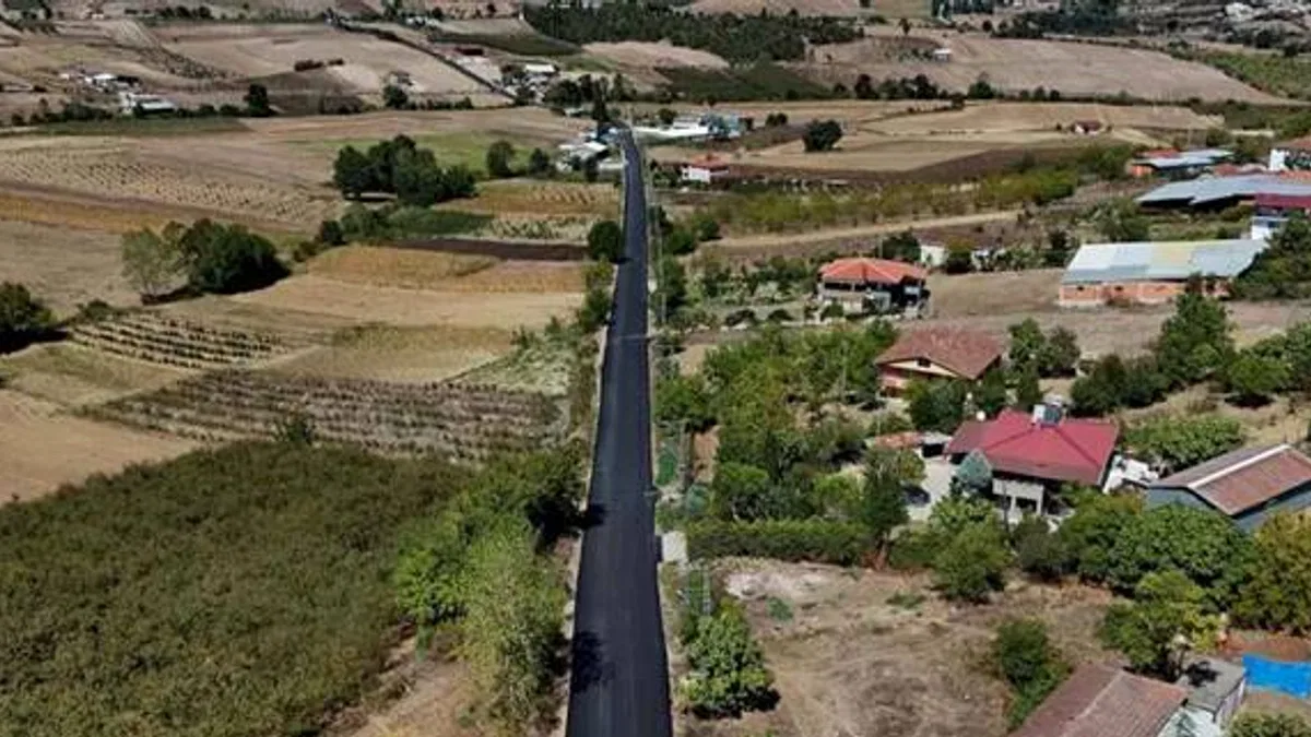 Söğütlü kırsalında ulaşıma konfor ve güven