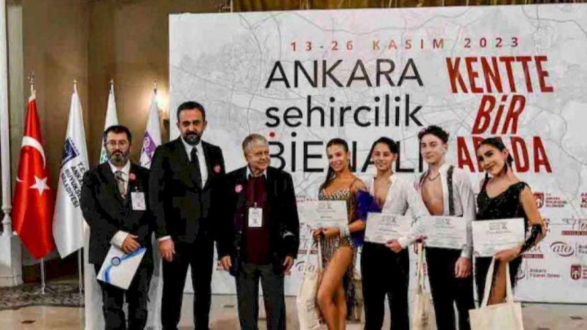 Türkiye'nin ilk şehircilik bienali Ankara'da başladı