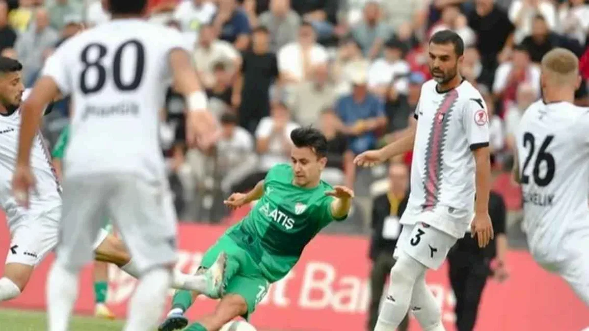 Bursaspor, Uşakspor'u tek golle geçti