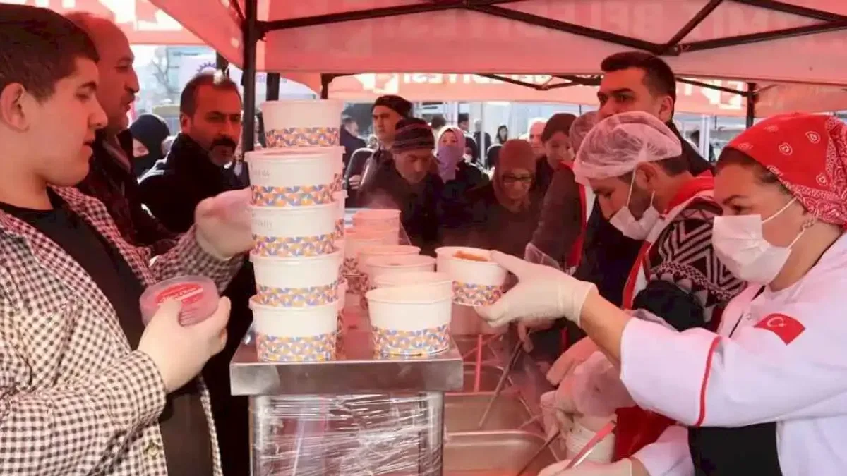 İzmit Belediyesi'nden Darıca’ya destek
