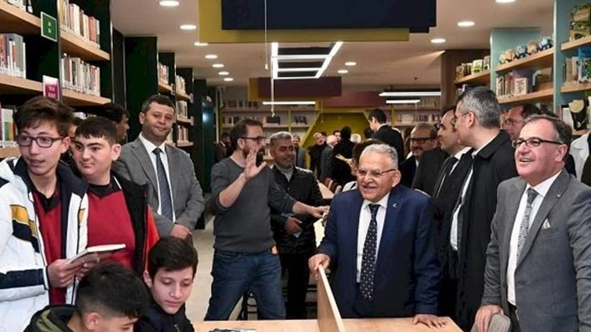 Kayseri Büyükşehir kütüphanelerine yoğun ilgi