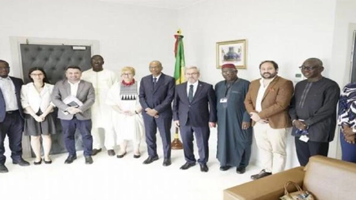 Ankara Üniversitesi Rektörü Senegal'de