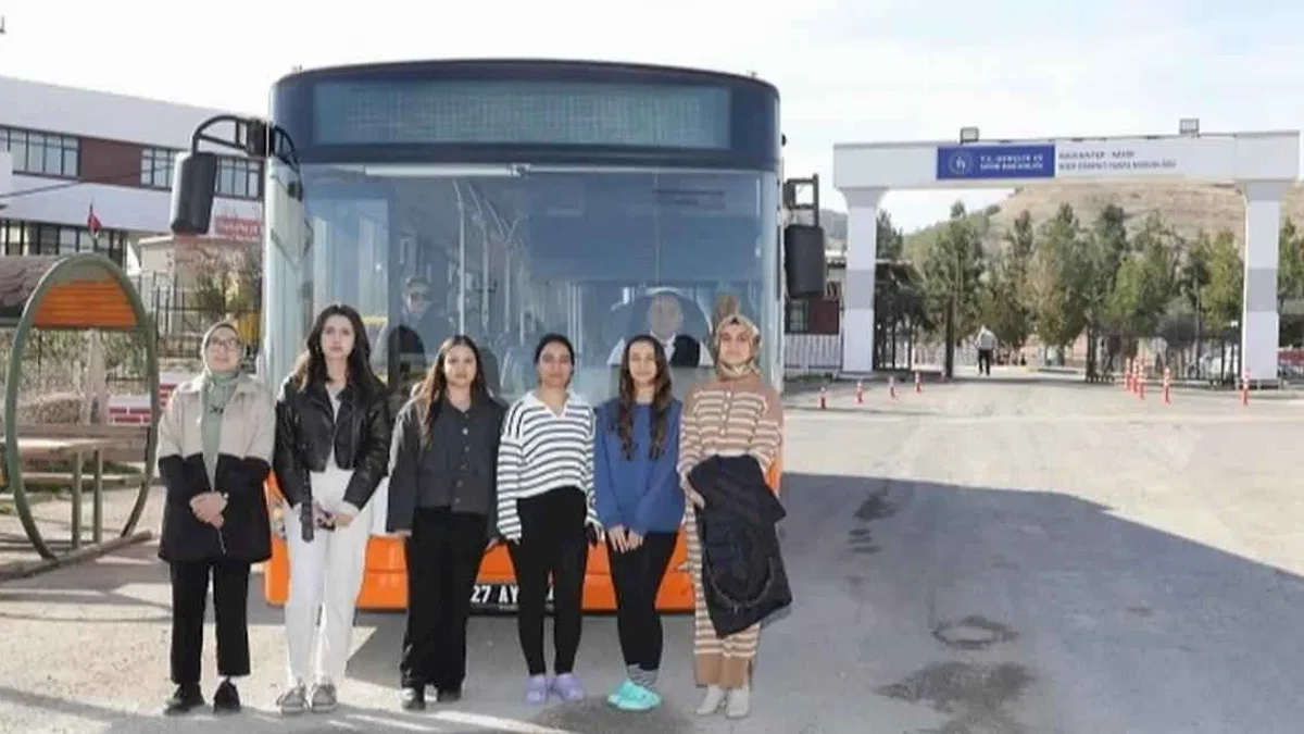 Gaziantep Nizip'in derdini Fatma Şahin çözdü