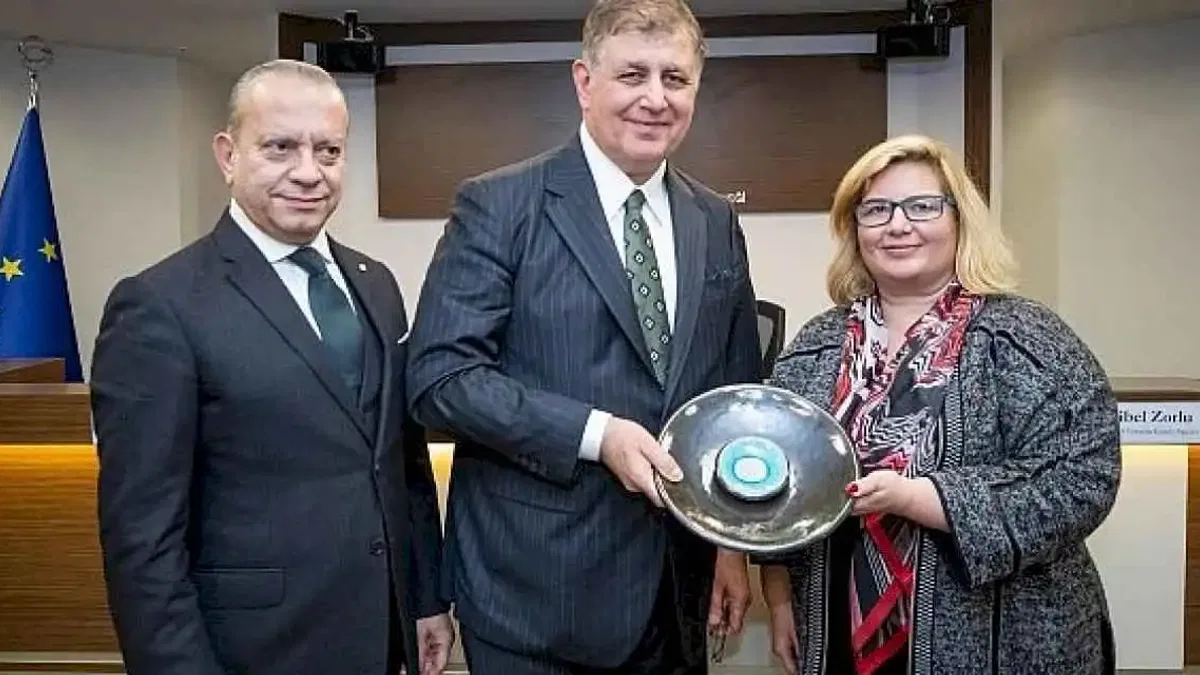 Başkan Tugay Egeli sanayicilerin konuğu oldu "Kredi verseler de vermeseler de yapacağız"