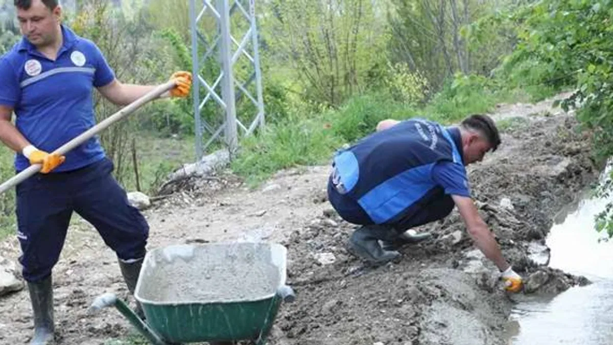 Muğla'da sulama kanalları temizleniyor