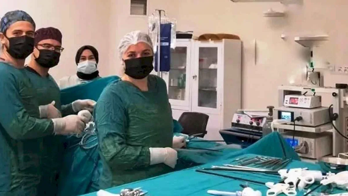 Antalya Elmalı'da bir ilk! Kapalı yöntemle kolon kanseri ameliyatı yapıldı!