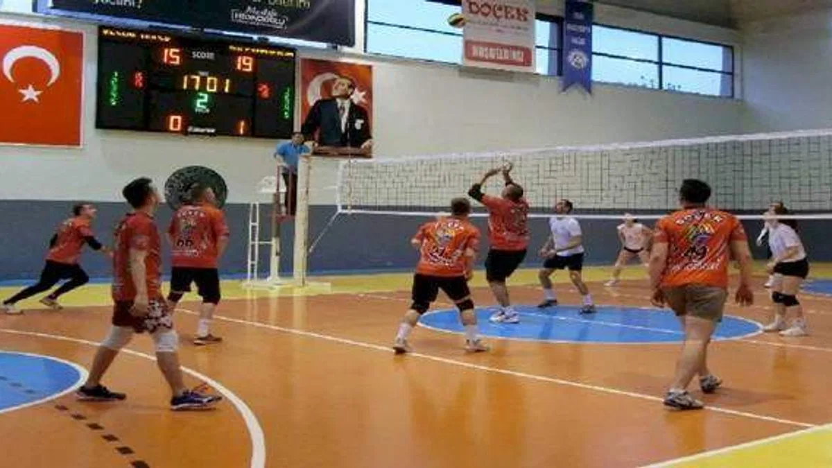Trakya CUP Voleybol Turnuvası başladı