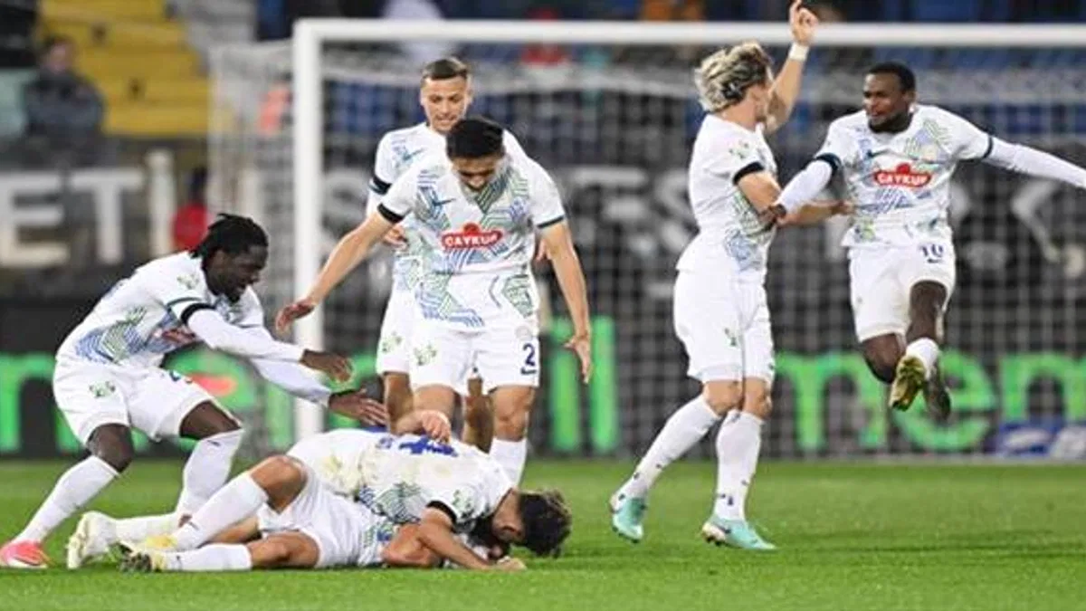 Çaykur Rizespor 3-1 Trabzonspor (Maç Sonucu) Fırtına Rize'de kayıp!