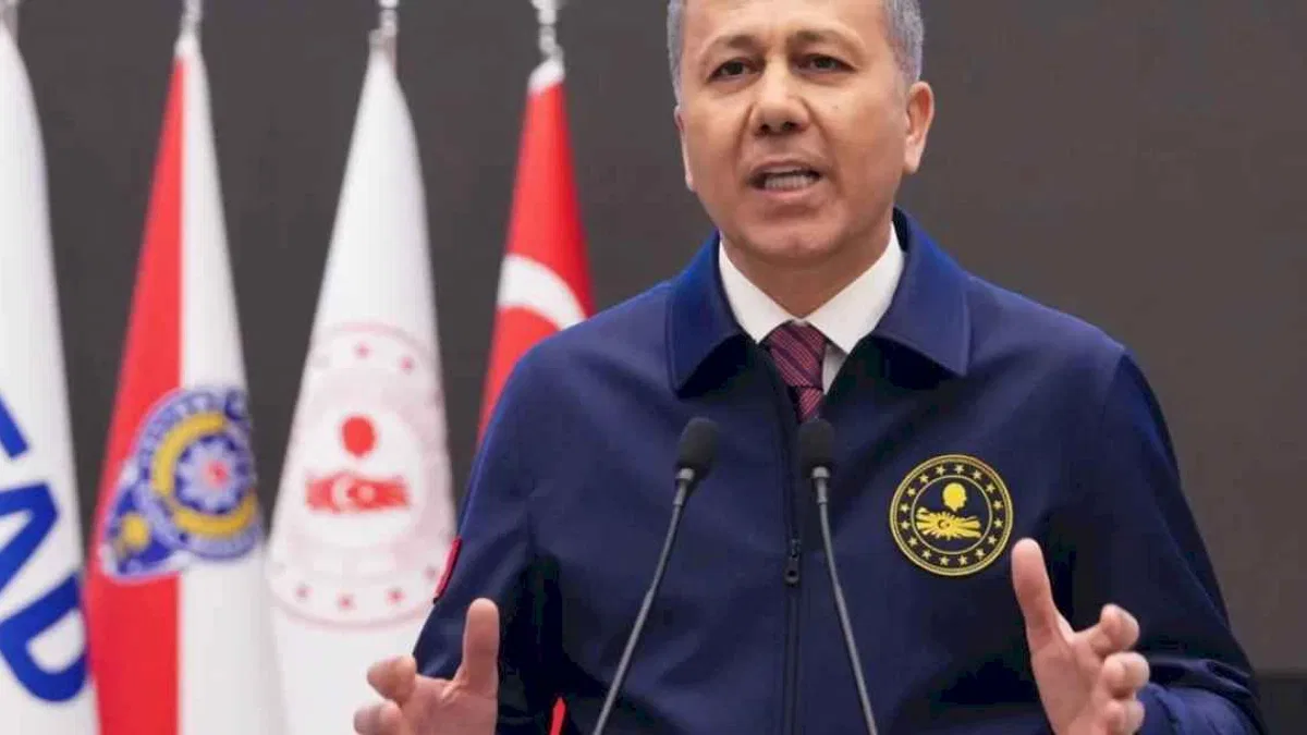 Bakan Yerlikaya: Umrumuzda bile değilsiniz!