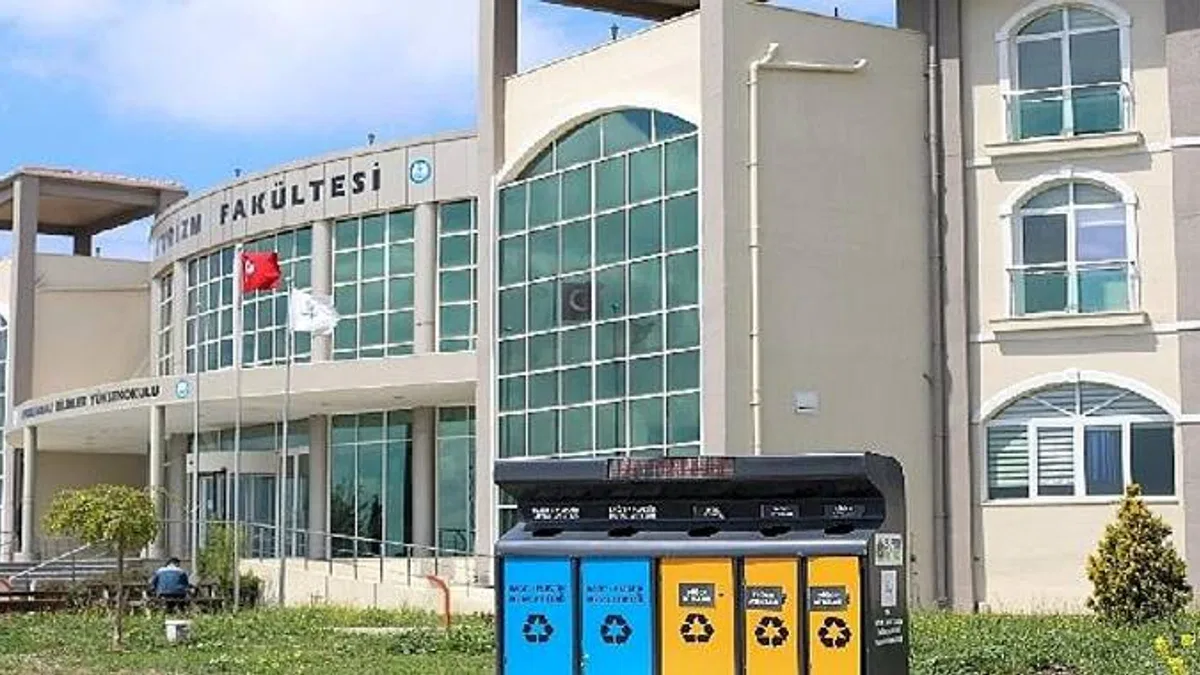DEÜ, sıfır atık projesi kapsamında 1500 ton atığı ekonomiye kazandırdı