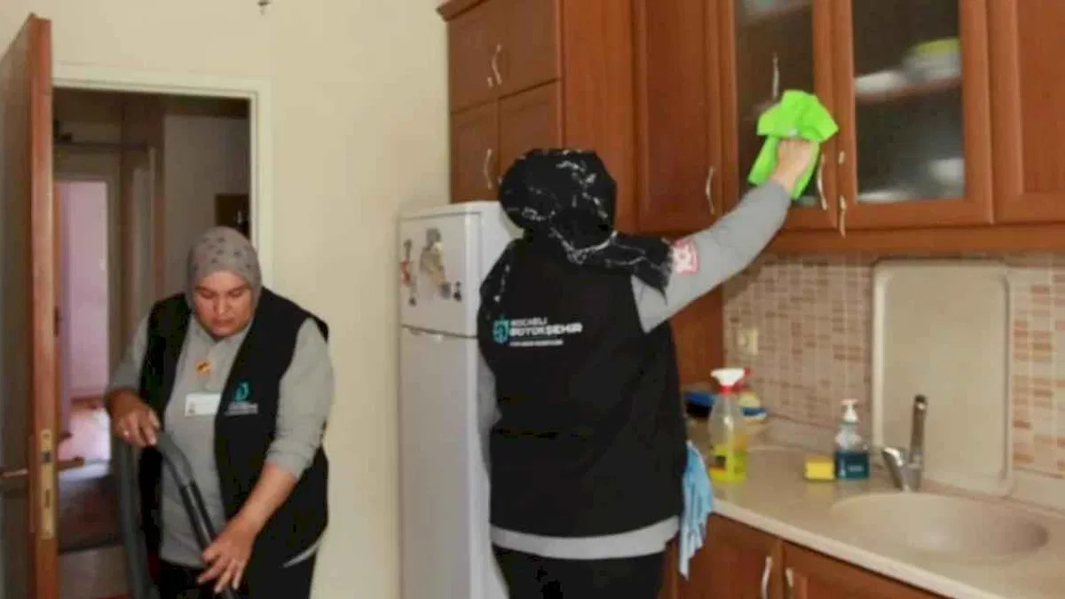 Kocaeli Büyükşehir'den 7 ayda 2 bini aşkın ev temizliği
