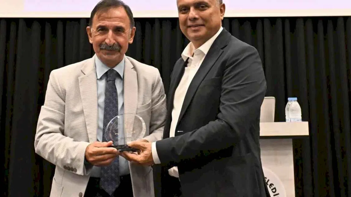 ‘Lozan’a Giden Son’ konferansı