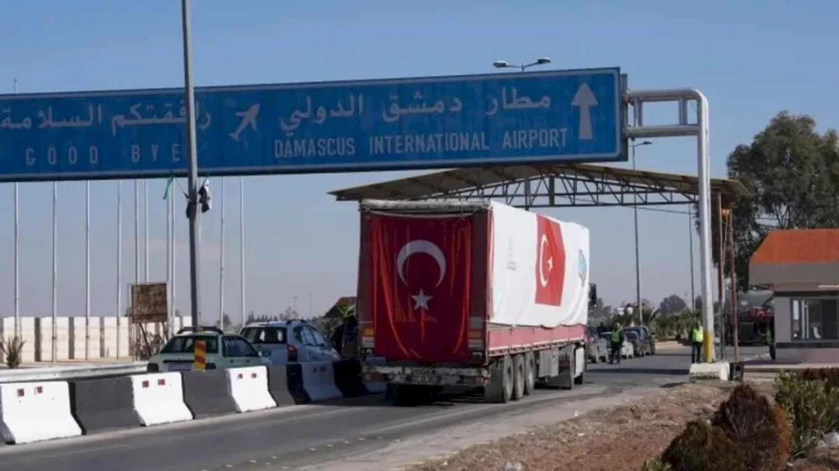 Şam Havalimanı yenileniyor... İki adet yerli üretim ARFF aracı Suriye'ye gönderildi