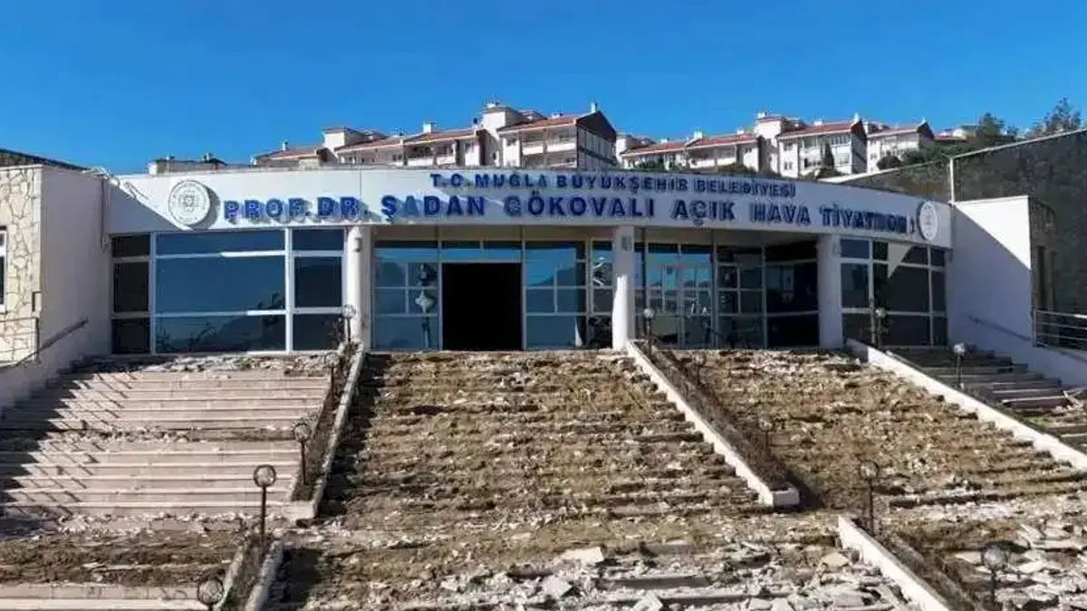 Muğla'da Şadan Gökovalı Açık Hava Tiyatrosu yenileniyor