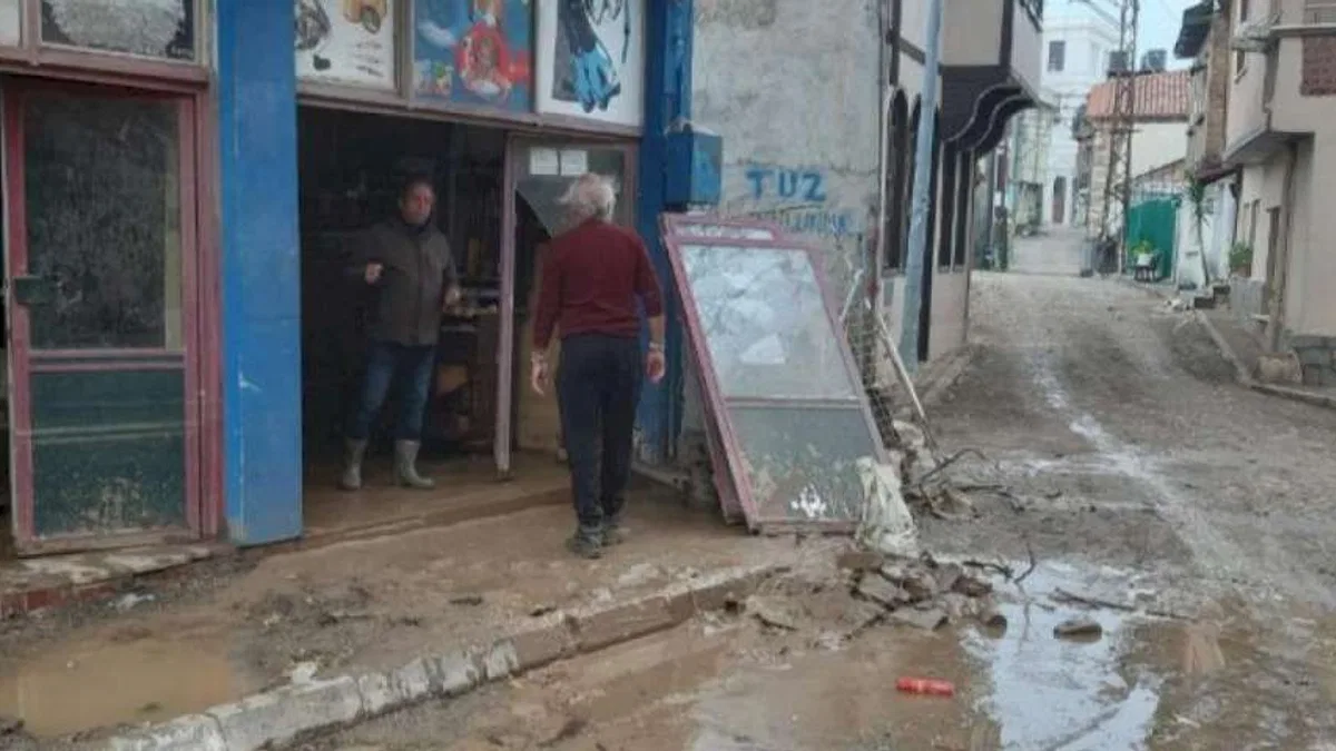 Tirilye esnafına selin zararı: 20 milyon TL!