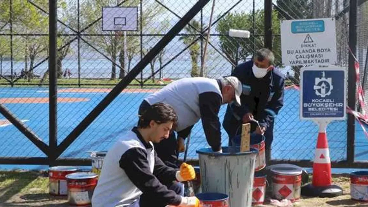 Kocaeli, basketbol sahalarını yeniliyor