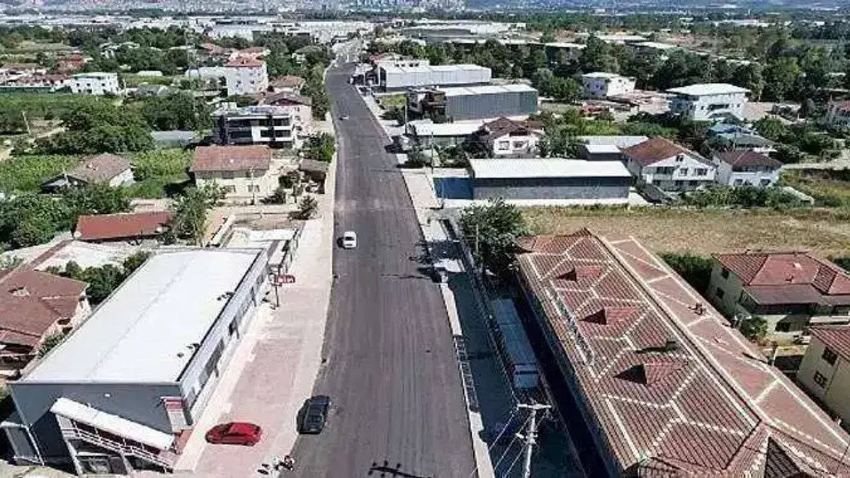 Başiskele Kullar Caddesi asfaltlandı