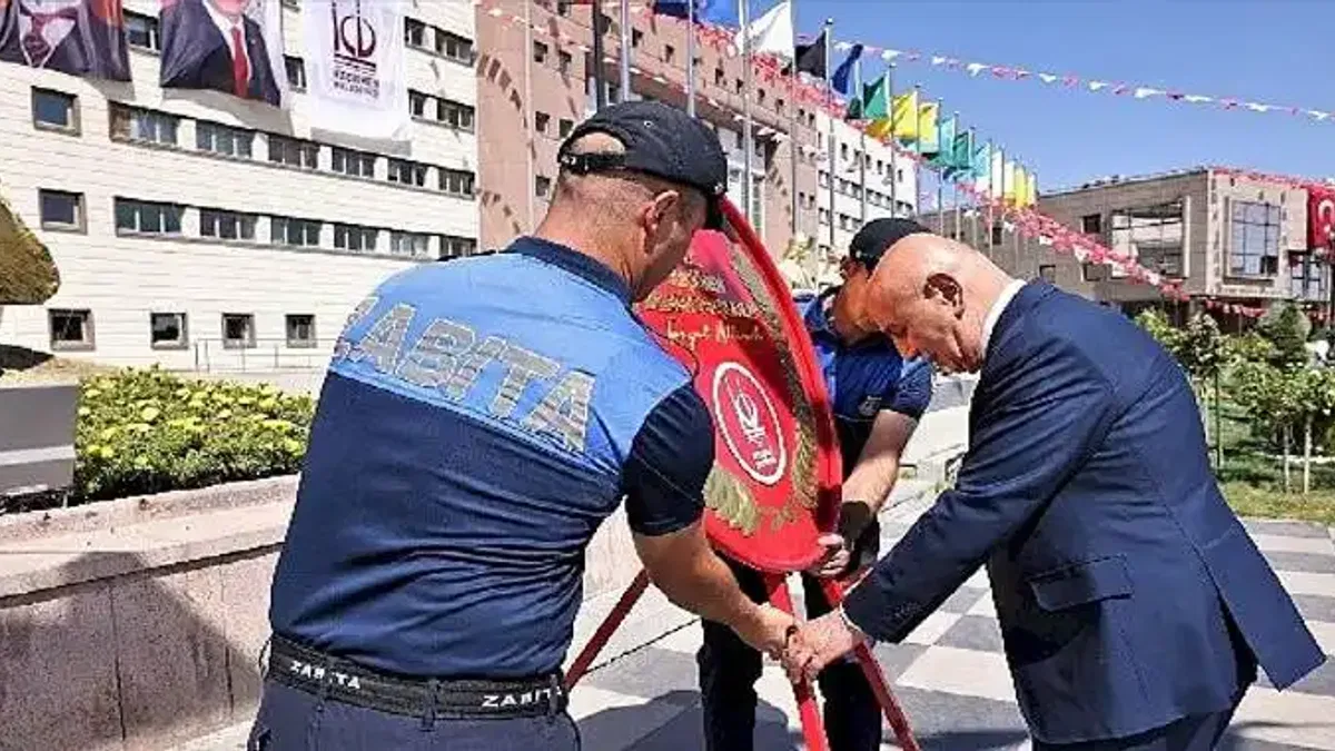 Keçiören'de 30 Ağustos Zafer Bayramı coşkusu gün boyu devam ediyor