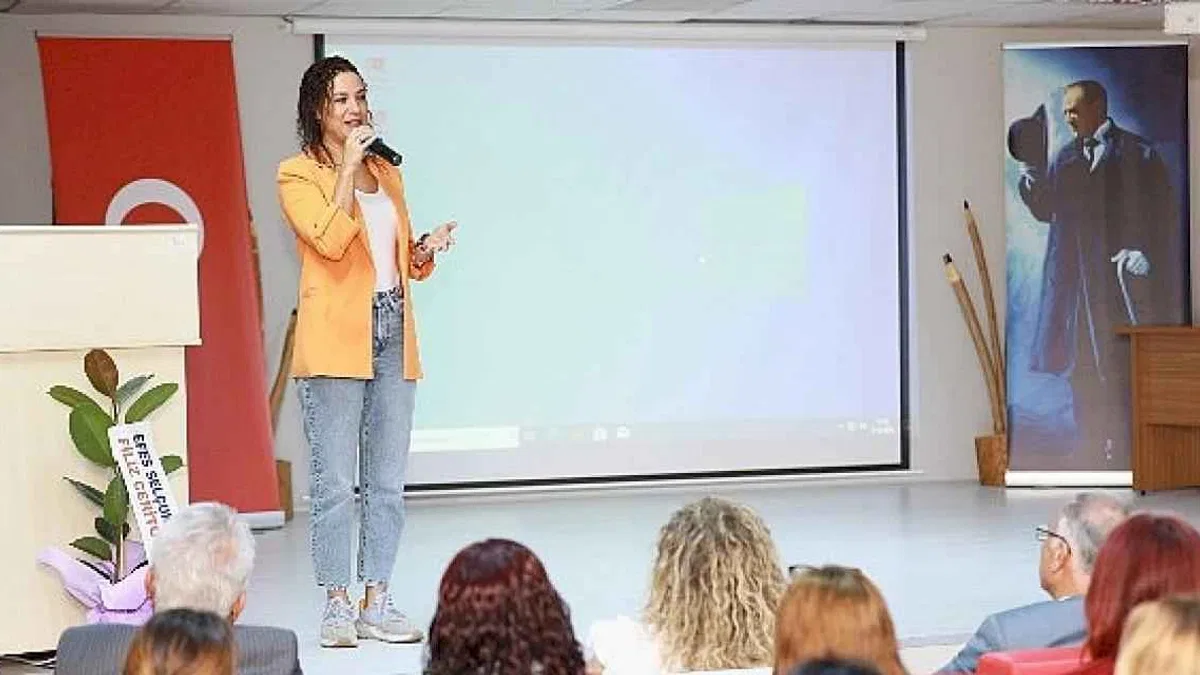 Başkan Sengel'den KYK'ya çağrı: Yurt için iki arazimizi tahsis etmeye hazırız!