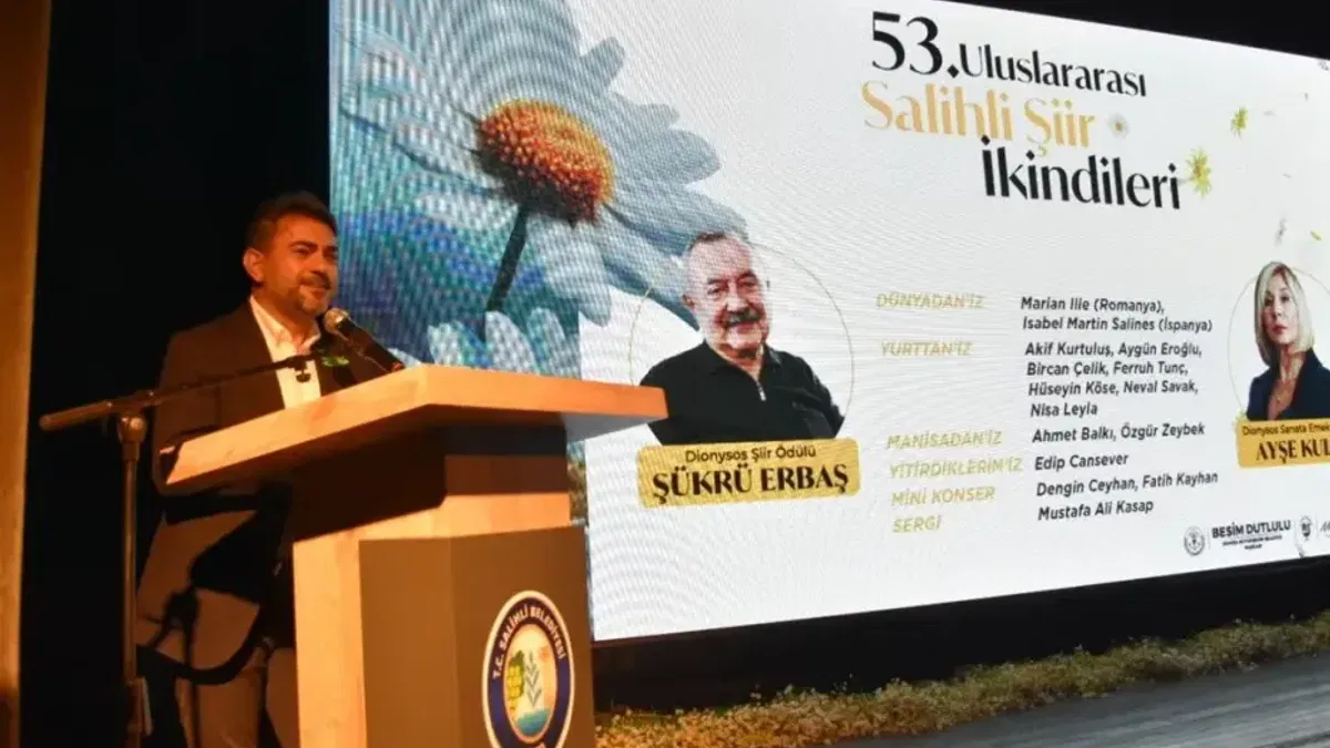 Uluslararası Şiir İkindileri ile Manisa’da sanat rüzgarı esti