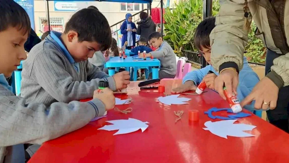 Kocaeli'de minik adımlar ilçe ilçe dolaşıyor