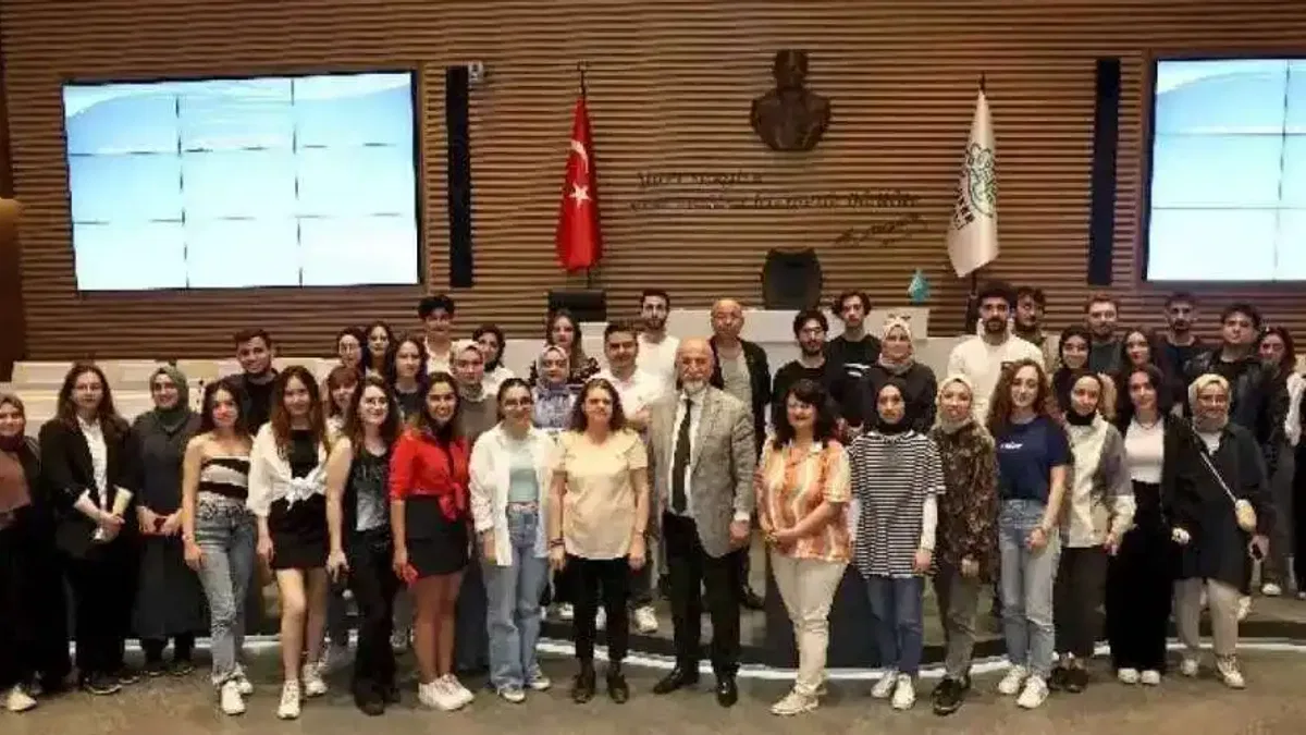 Mimar adayları Nilüfer’de gerçekleştirilen uygulamaları inceledi