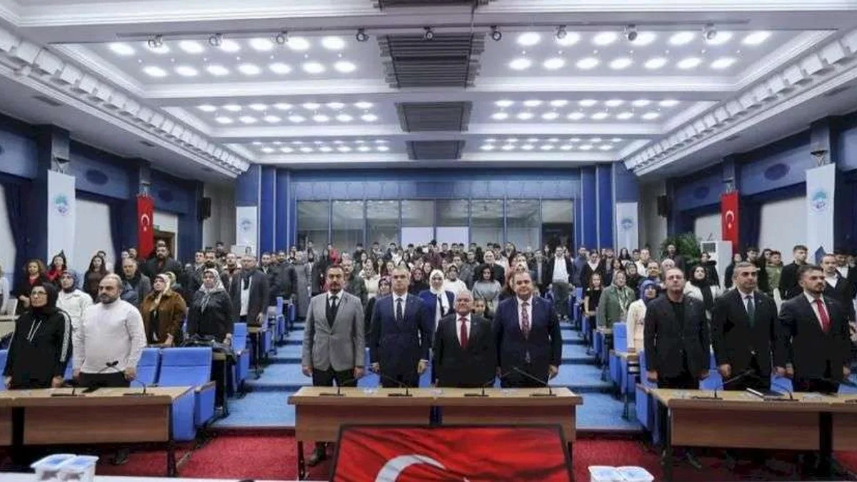 Kayserili genç şairler ödüllerine kavuştu