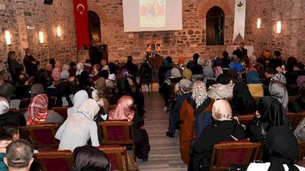 İsrail’in Gazze’de yaptığı soykırım ve katliamlar Osmangazi’de lanetlendi