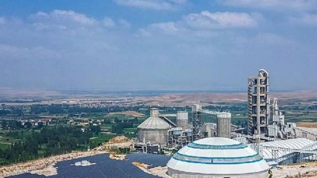 Çimsa Afyon Fabrikası'nda Güneş Enerjisinden Elektrik Üretimi Başladı